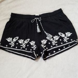 Embroidered Shorts